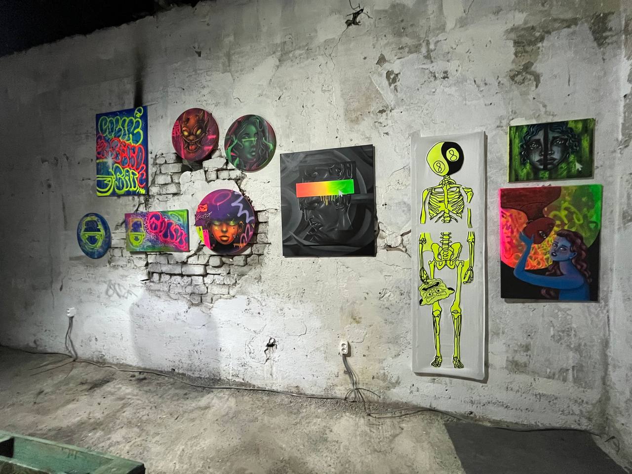 Loft4 courtyard and graffiti walls in daylight